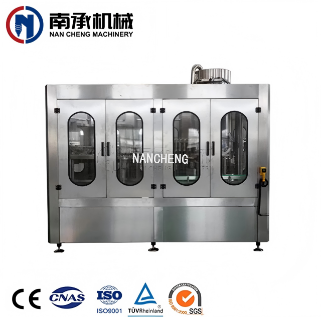 全自动葡萄酒啤酒/碳酸饮料/CSD清洗灌装旋盖一体机(型号:DXGF8-8-3)